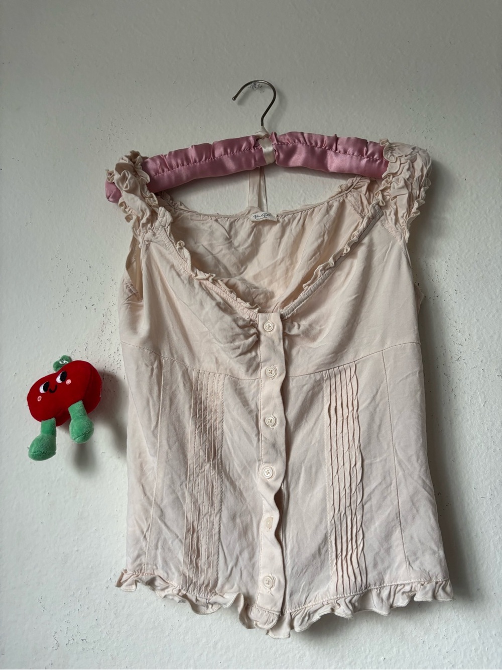 Brandy Mellvile babydoll style top Cream & pink ruffle blouse with button-up fro